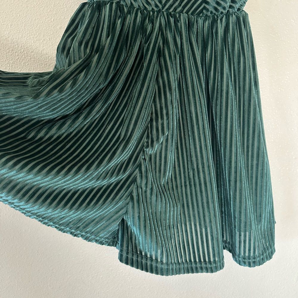 Antoinette Ribbed Velour Velvet Elegant Green V Neck Jumpsuit Romper Size M - Picture 3 of 8